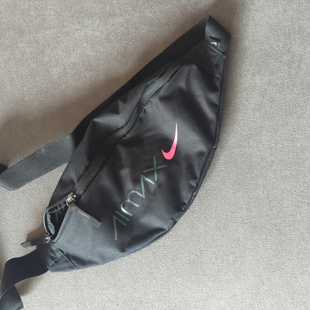 Nike Air Max Fanny Pack